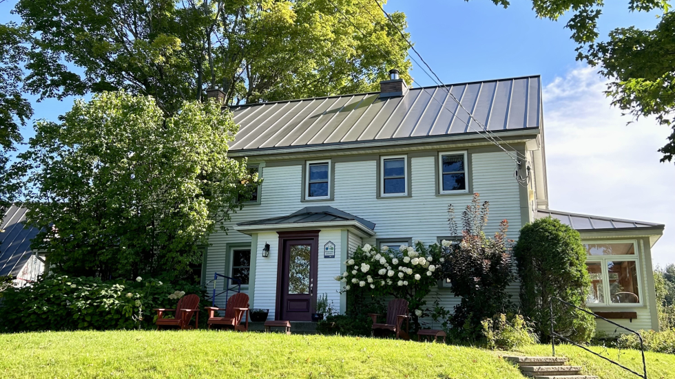 Façade du gîte L'Échappée Belle - Chez Robert de Austin.