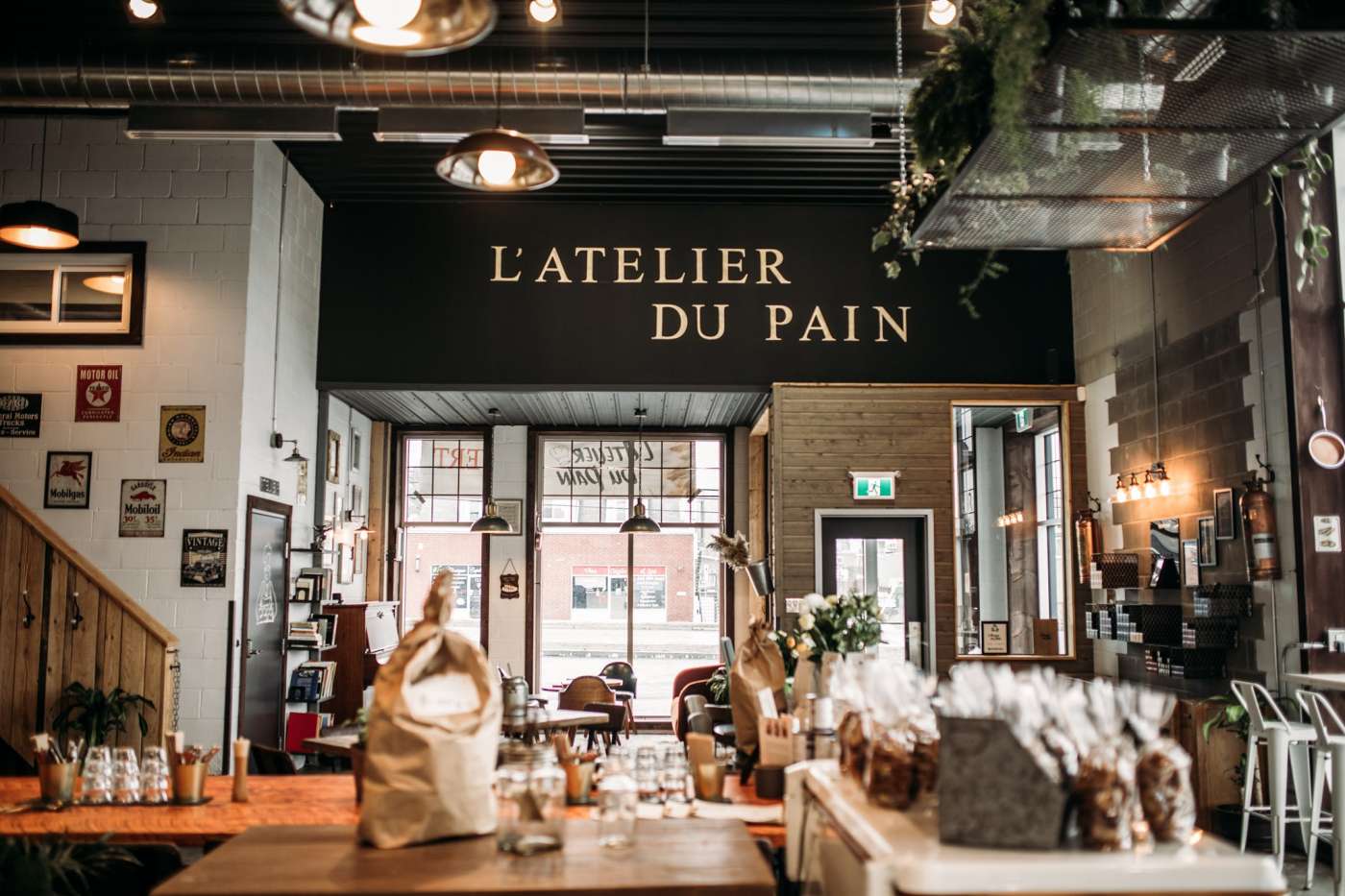 Intérieur de l'Atelier du Pain